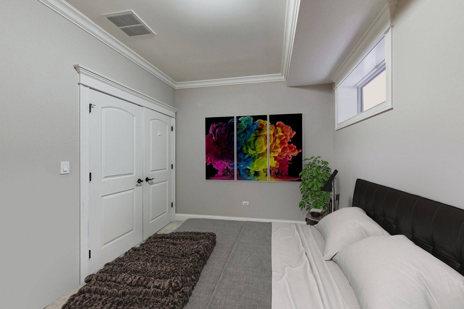 1736 W NELSON Street