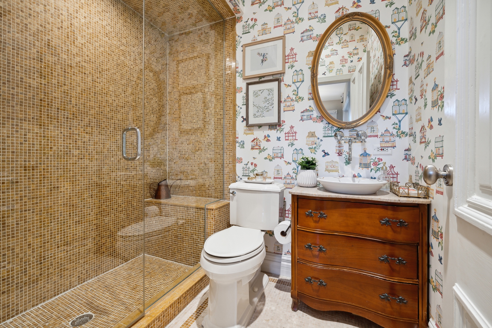 2108 N Bissell Street