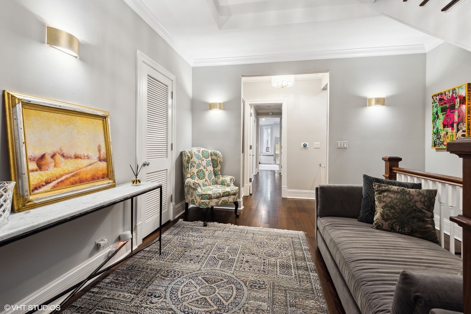 22 E Division Street Unit: 2