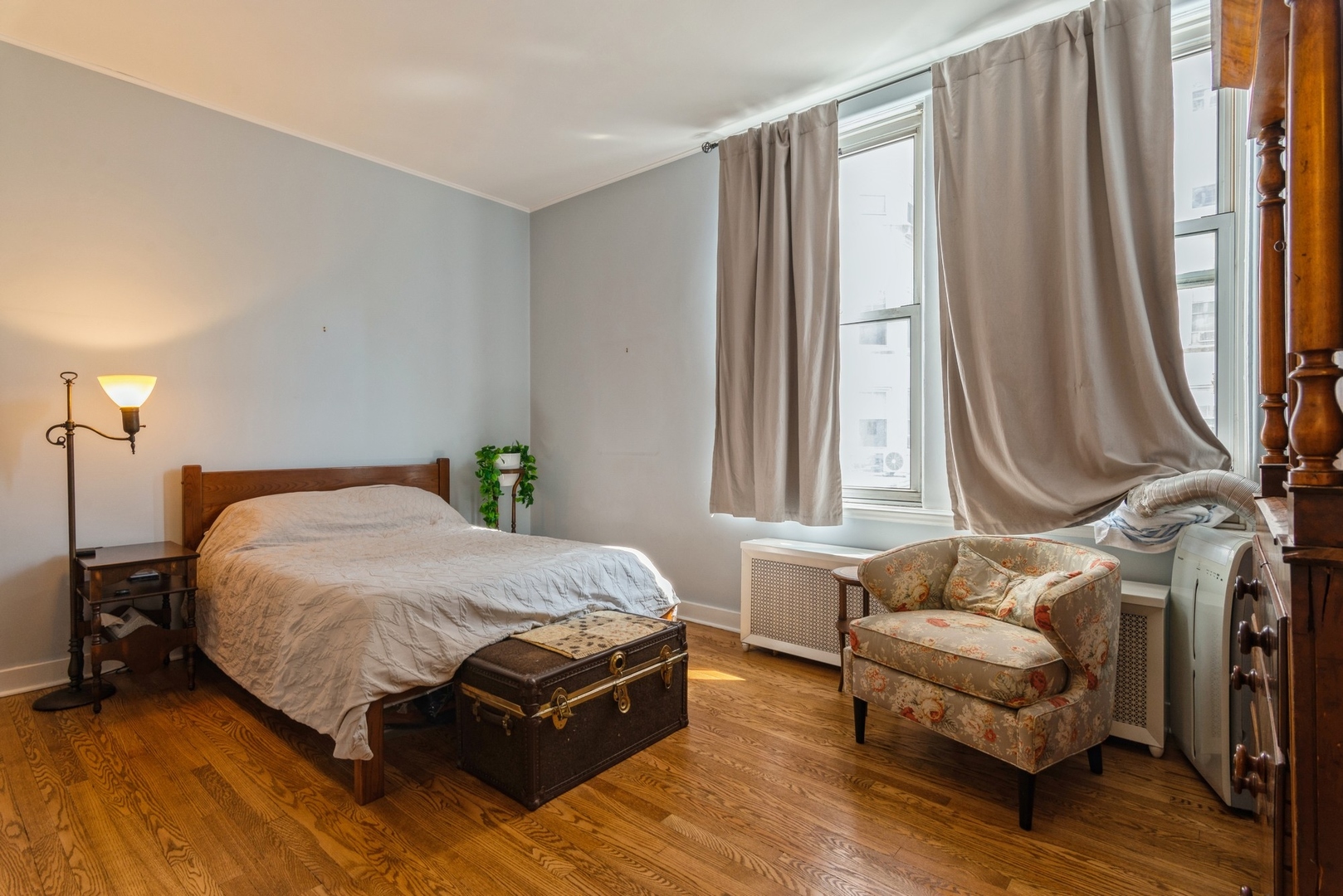 5555 N Sheridan Road Unit: 134