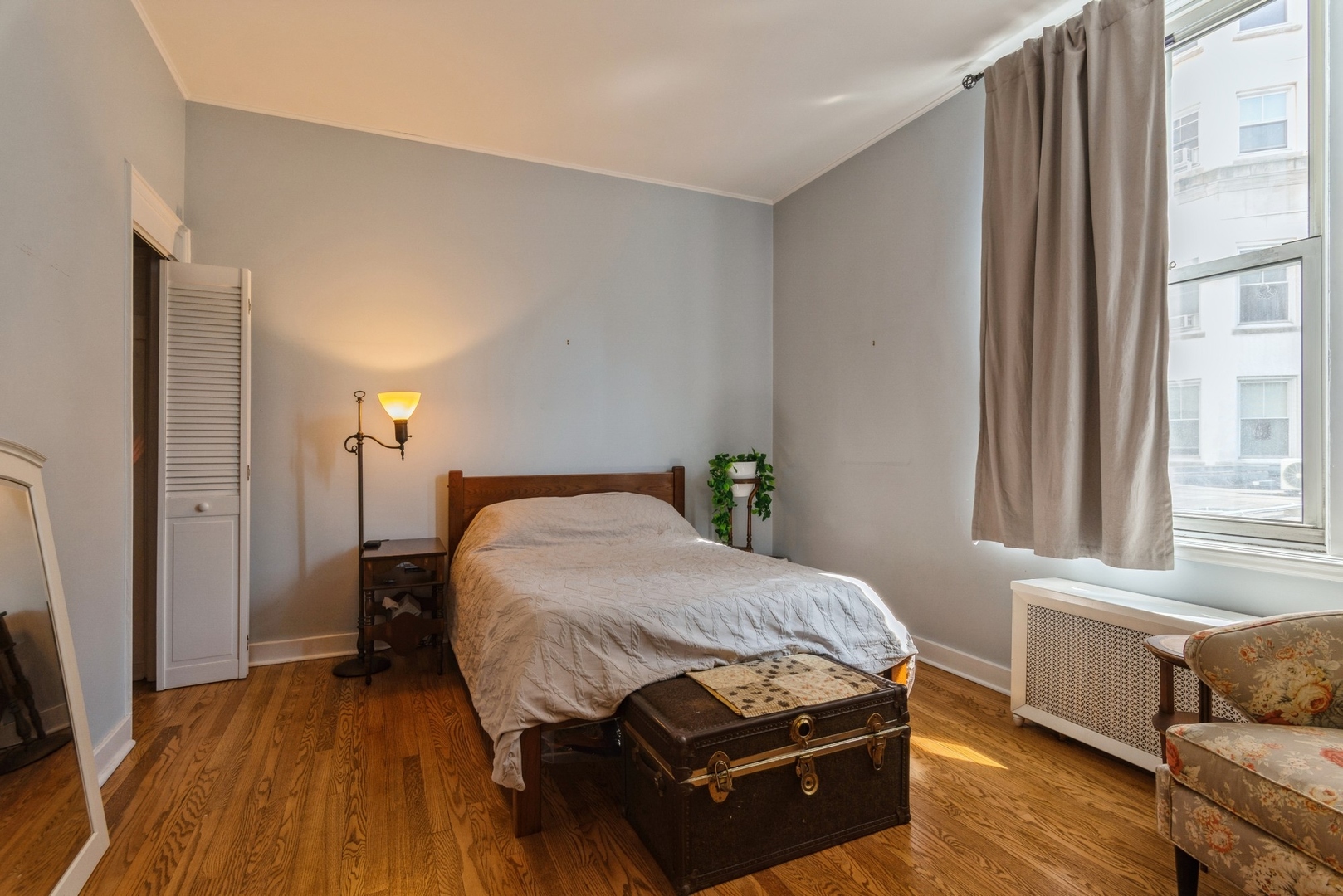 5555 N Sheridan Road Unit: 134