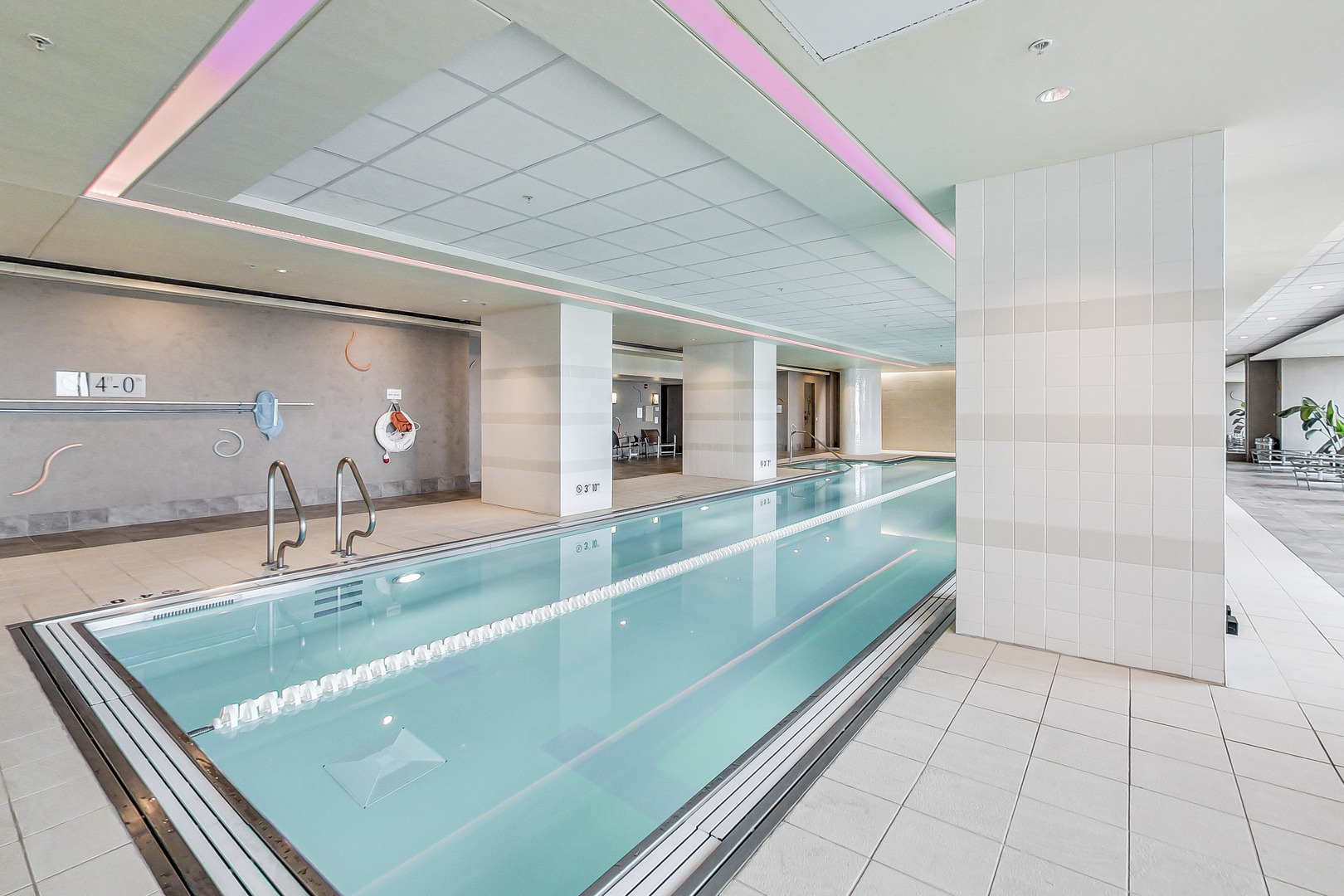 60 E Monroe Street Unit: 1707