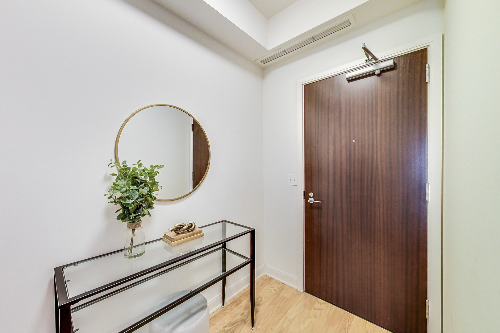 60 E Monroe Street Unit: 1707