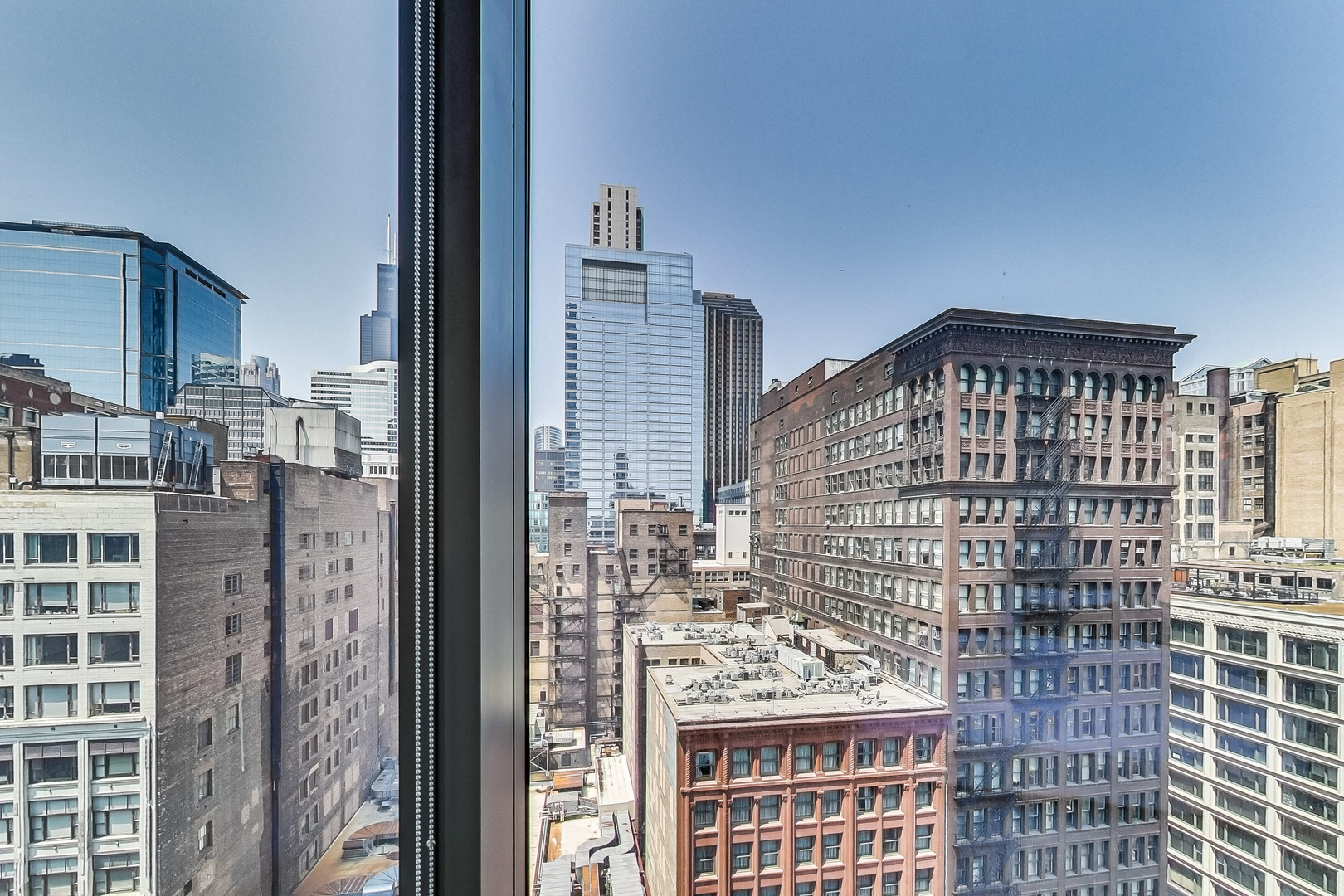 60 E Monroe Street Unit: 1707