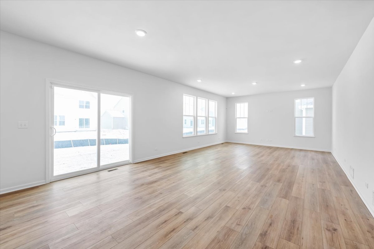 3782 HONEYSUCKLE Lane