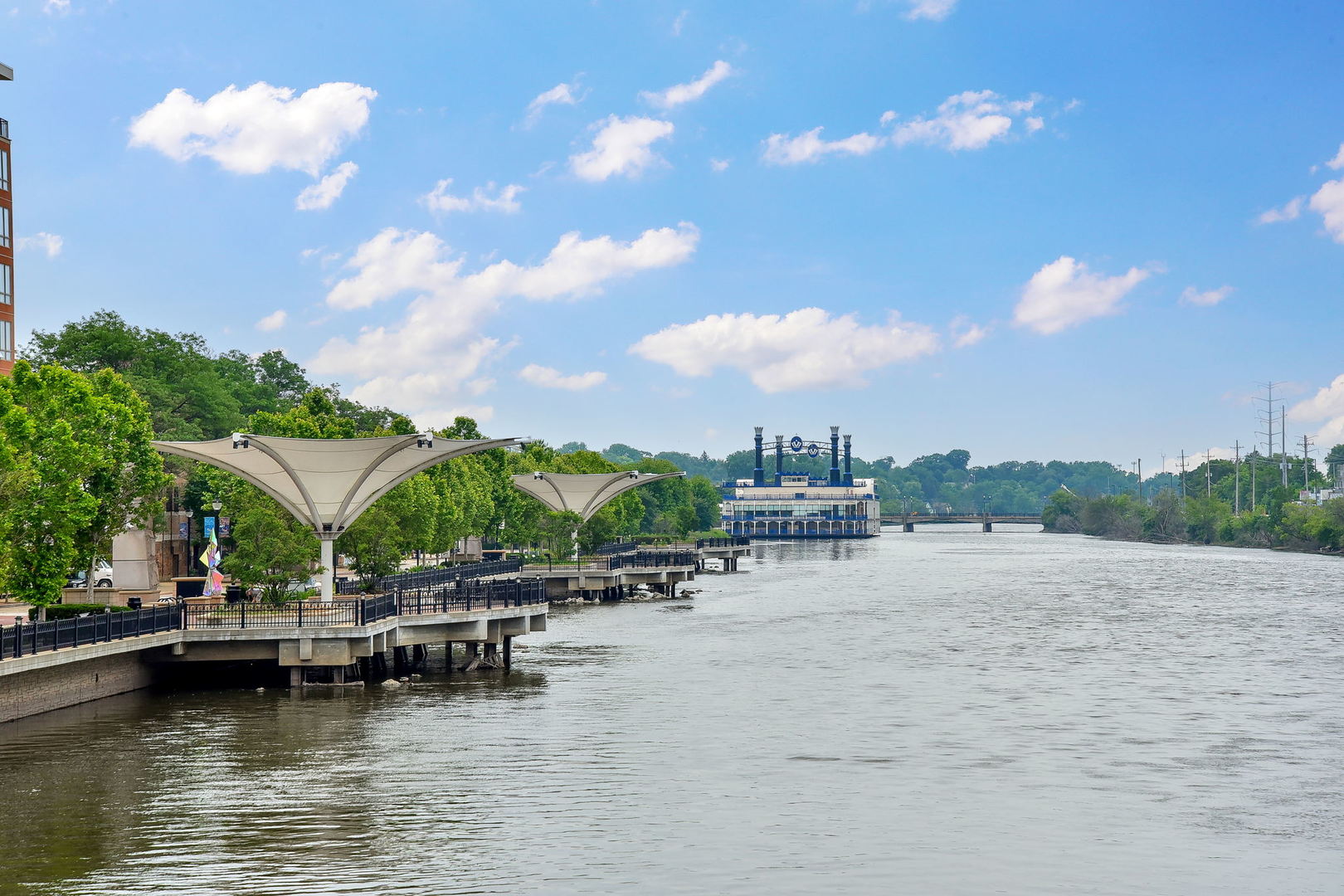 3782 HONEYSUCKLE Lane