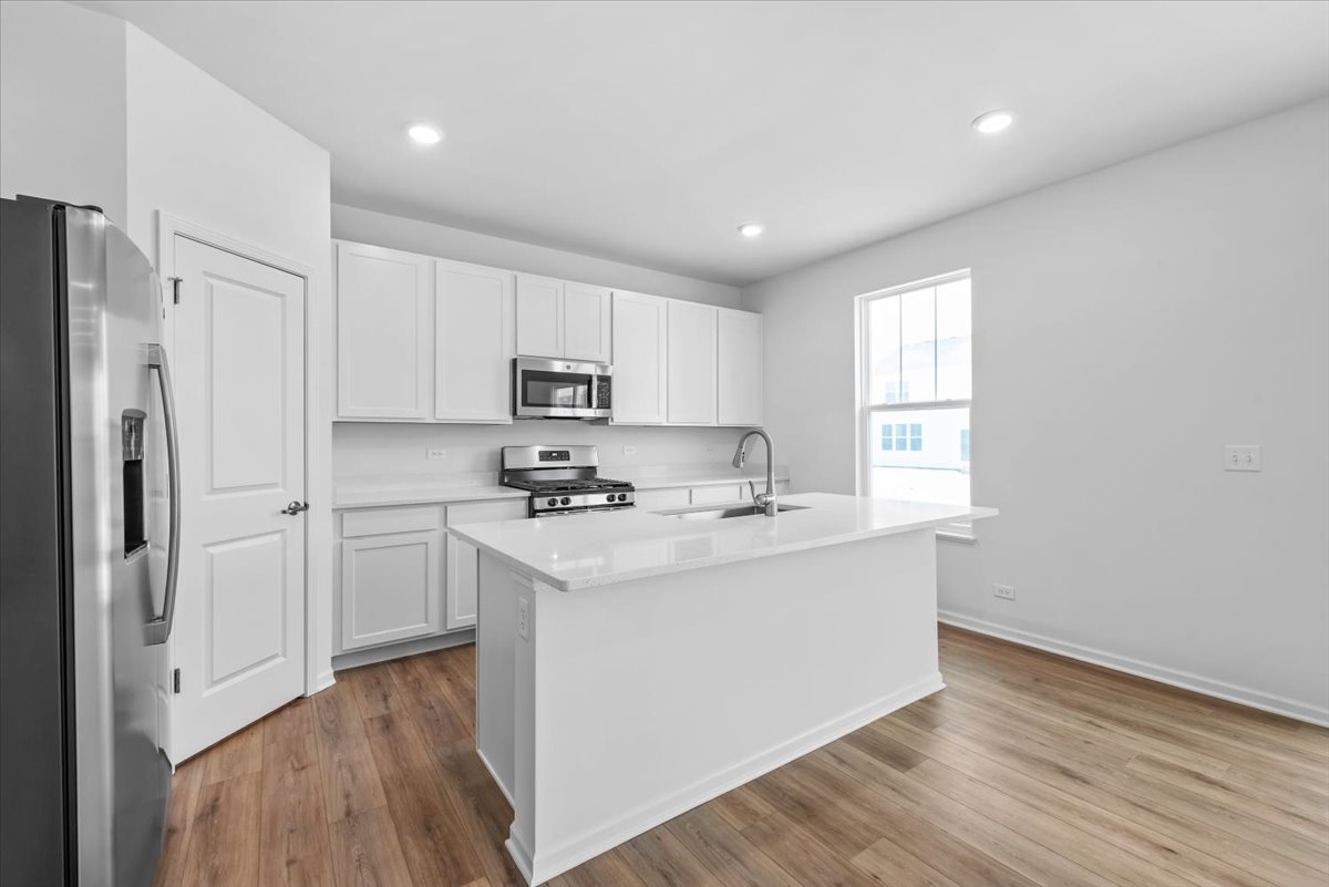 117 HEDGEROW Drive