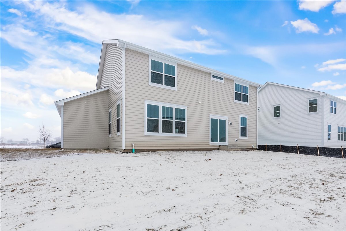 117 HEDGEROW Drive