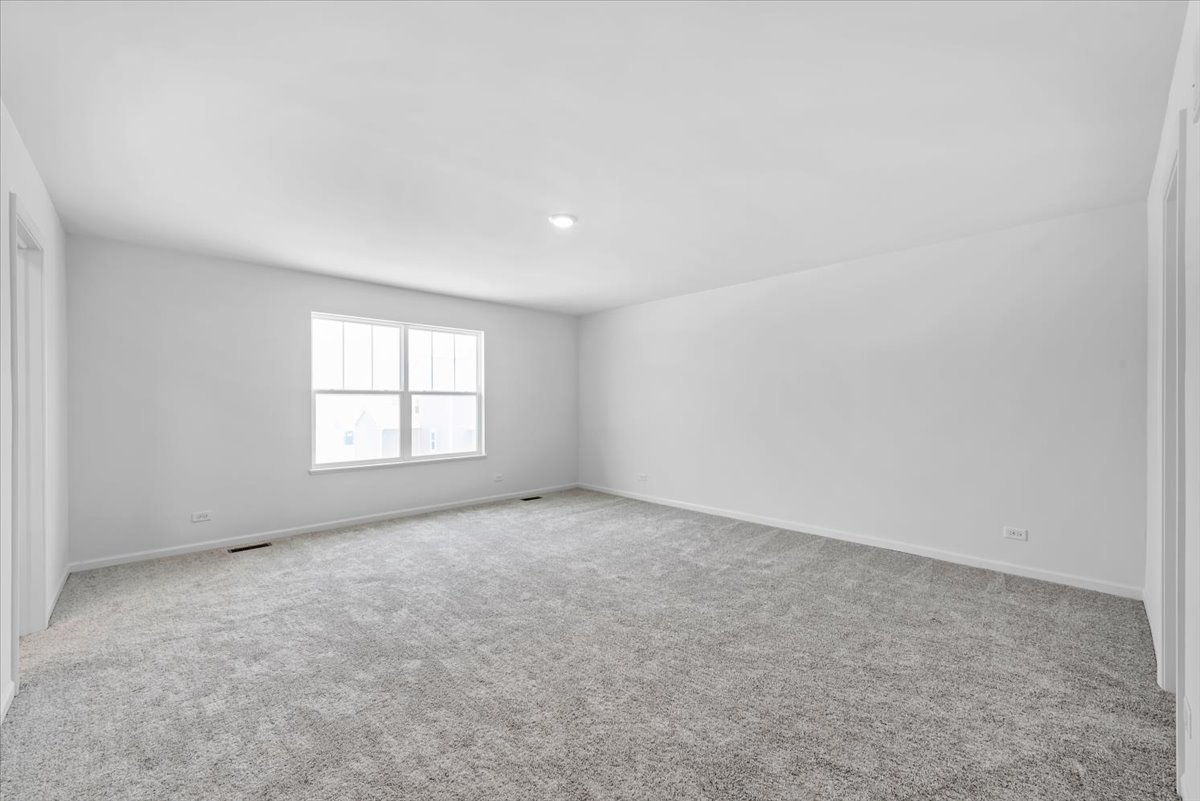 117 HEDGEROW Drive
