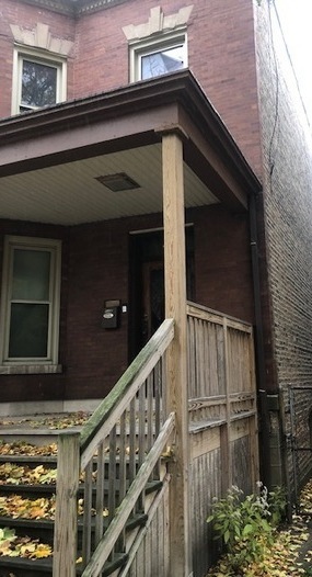 2449 W LELAND Avenue