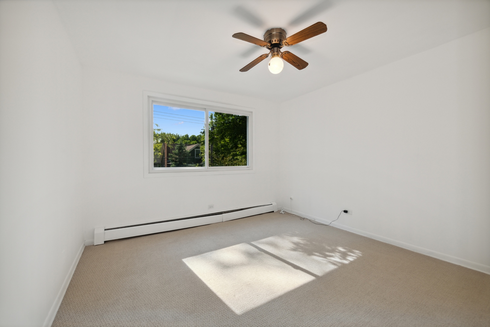 1234 Elmwood Avenue Unit: 3D