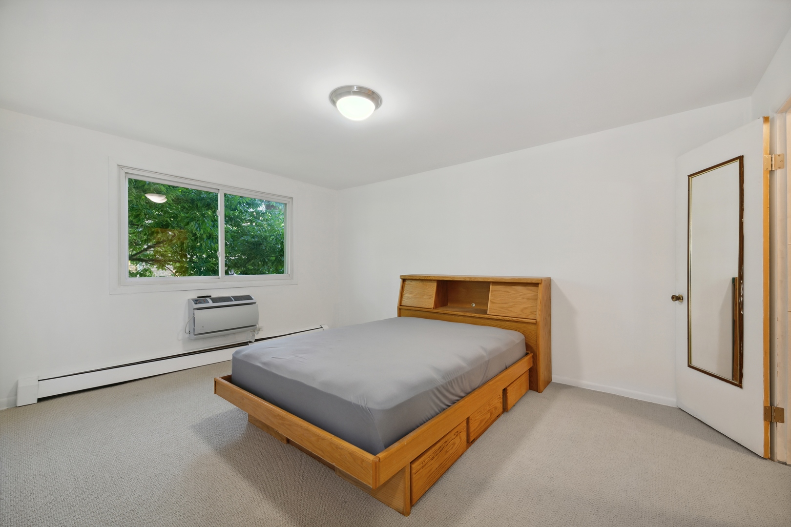 1234 Elmwood Avenue Unit: 3D