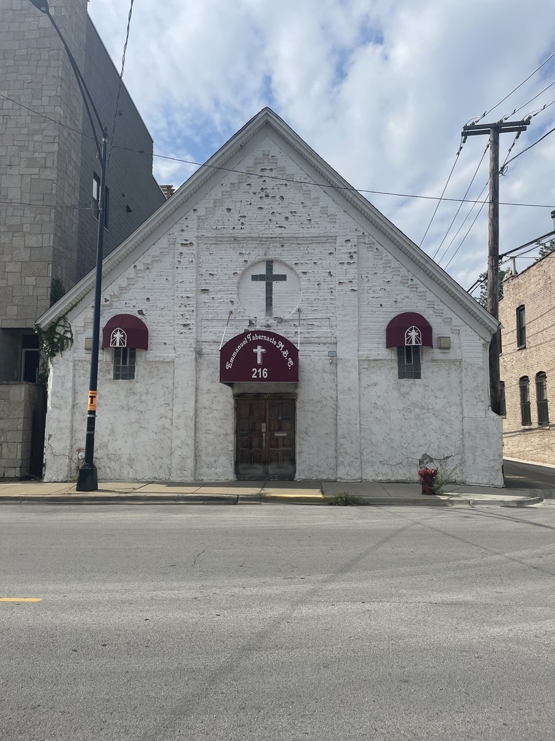 222 S Oakley Boulevard