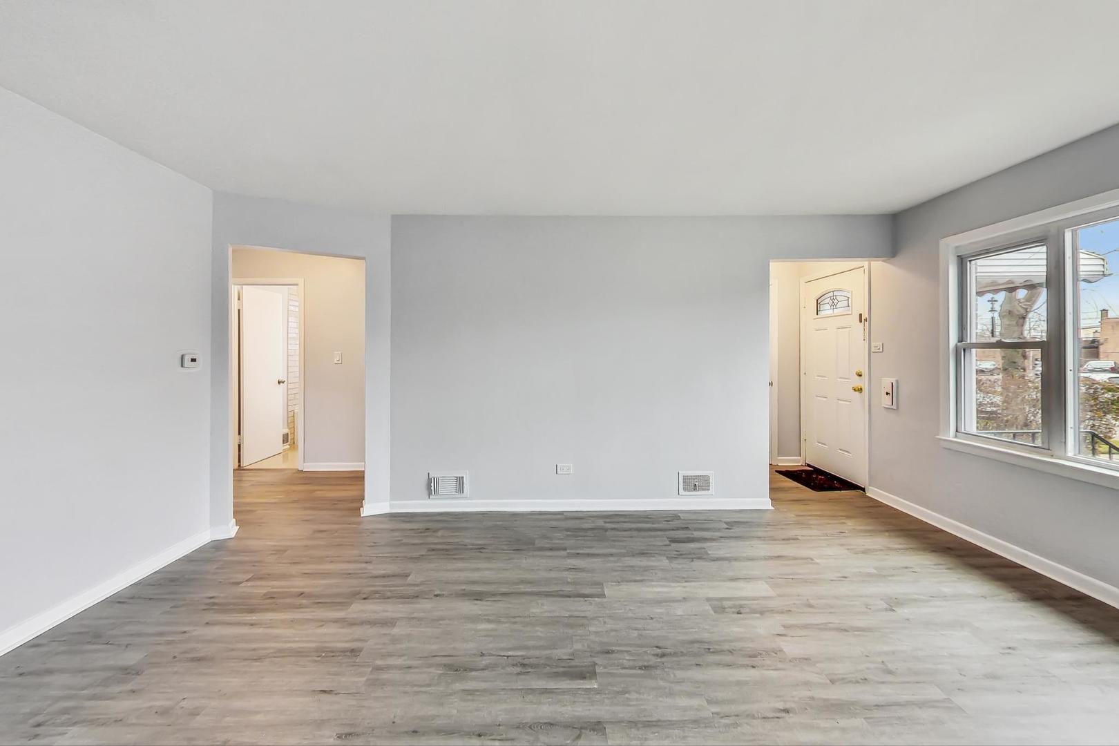 7618 W Monroe Street