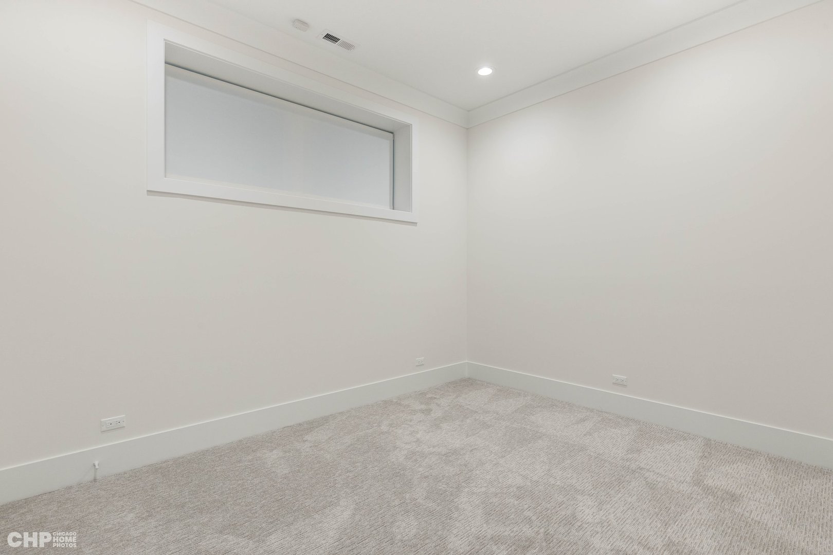 1816 W SUPERIOR Street