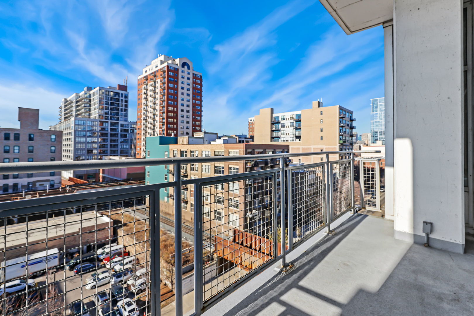 50 E 16th Street Unit: 815