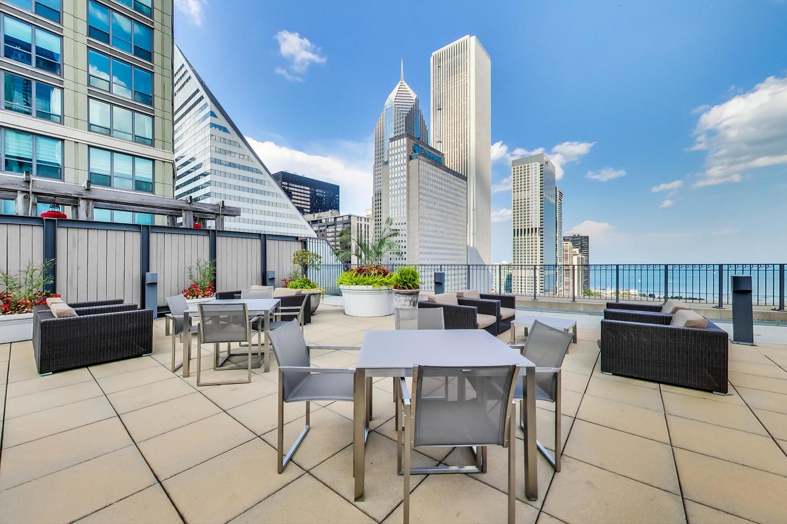 130 N Garland Court Unit: 1303