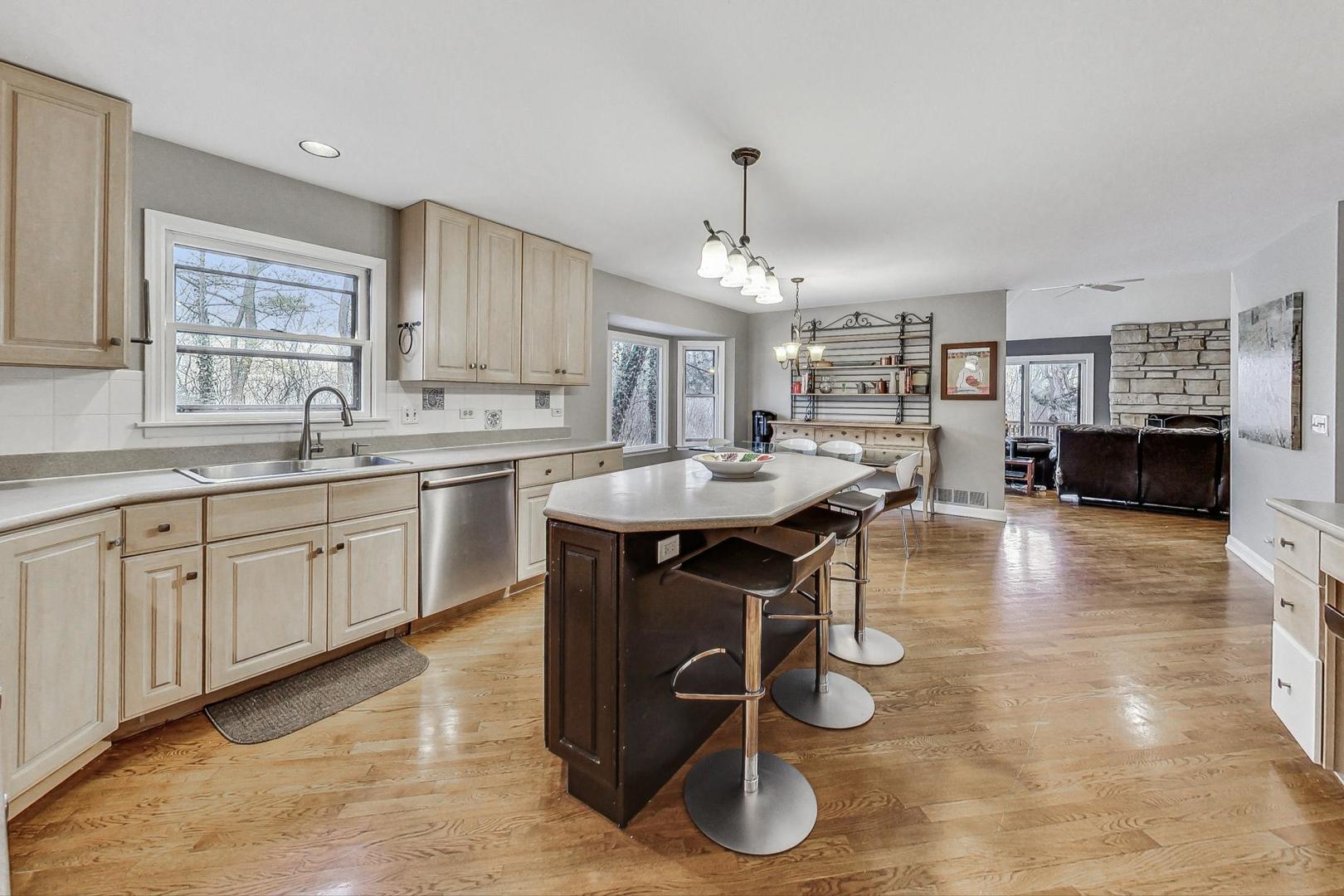 2330 Riverwoods Road