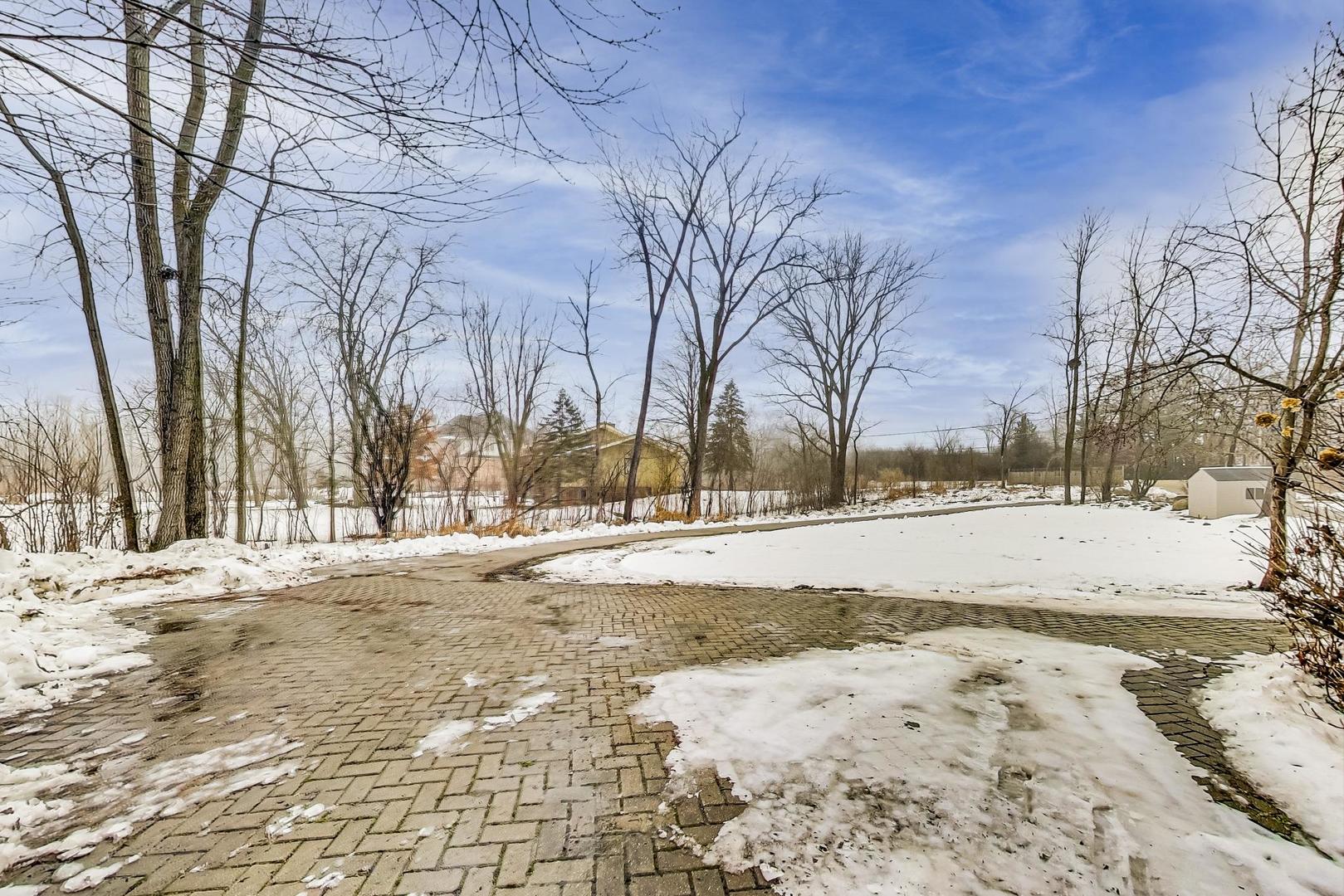 2330 Riverwoods Road