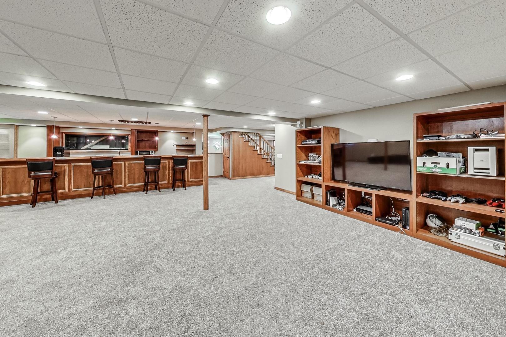 2330 Riverwoods Road