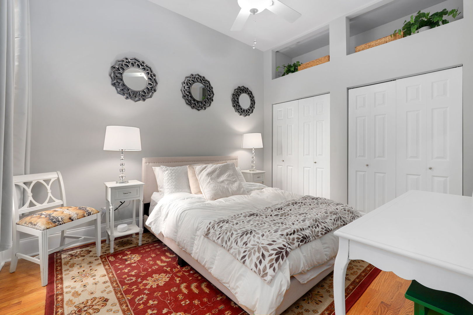 450 W Armitage Avenue Unit: 1