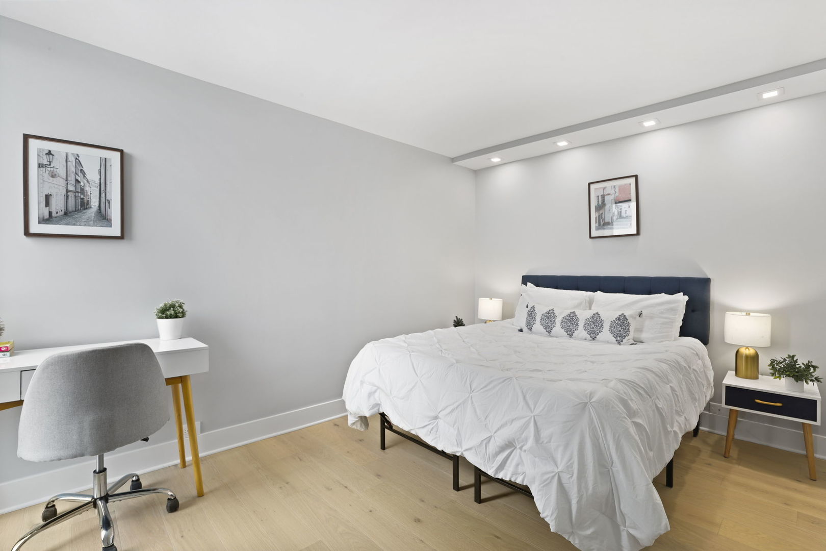 1850 N CLARK Street Unit: 2309
