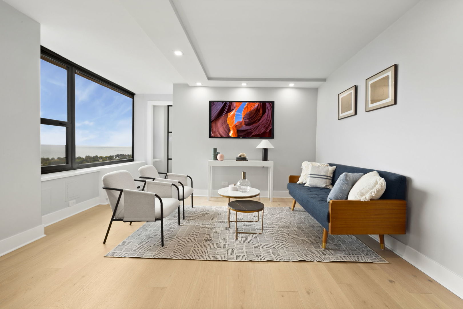 1850 N CLARK Street Unit: 2309