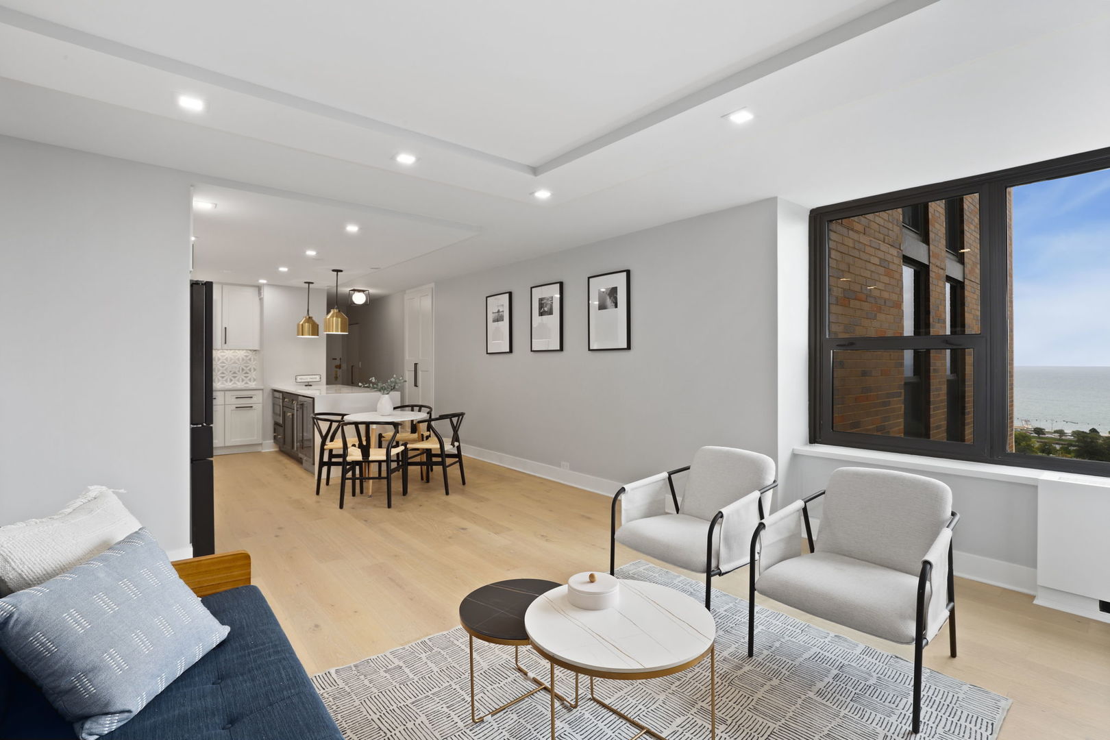 1850 N CLARK Street Unit: 2309