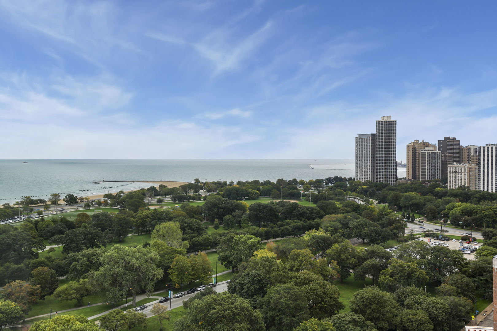 1850 N CLARK Street Unit: 2309
