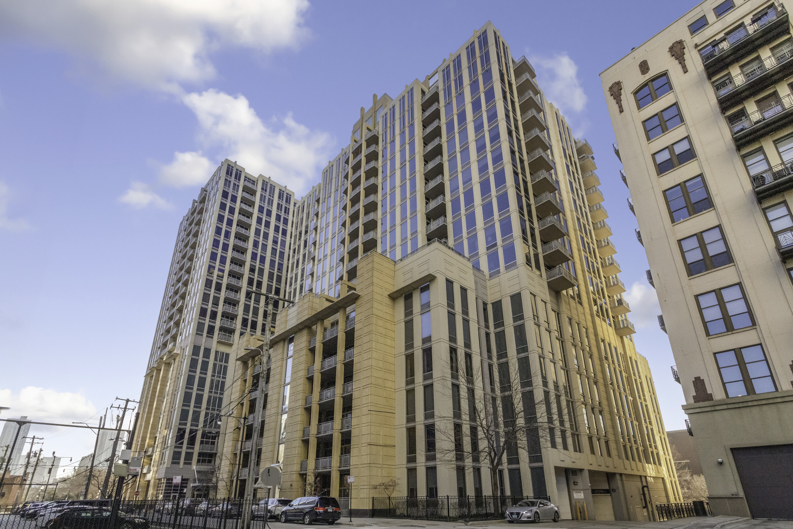 720 N Larrabee Street N Unit: 1608