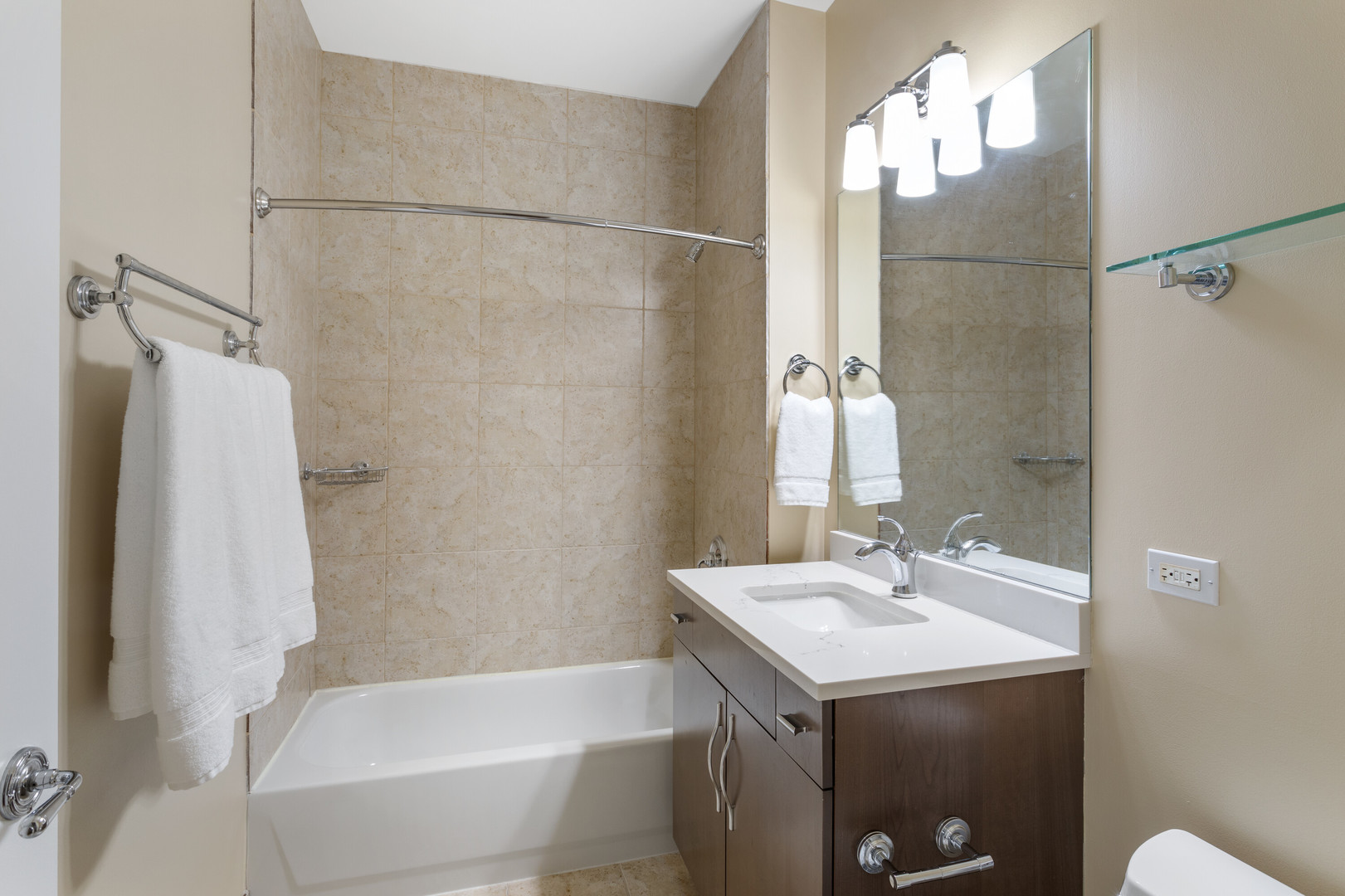 720 N Larrabee Street N Unit: 1608