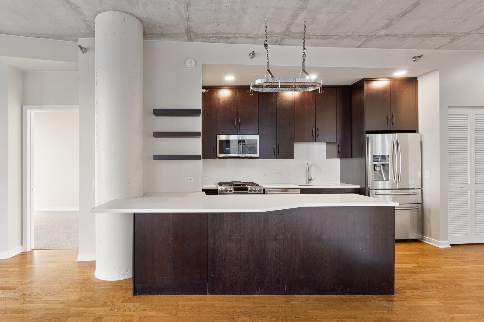 720 N Larrabee Street N Unit: 1608