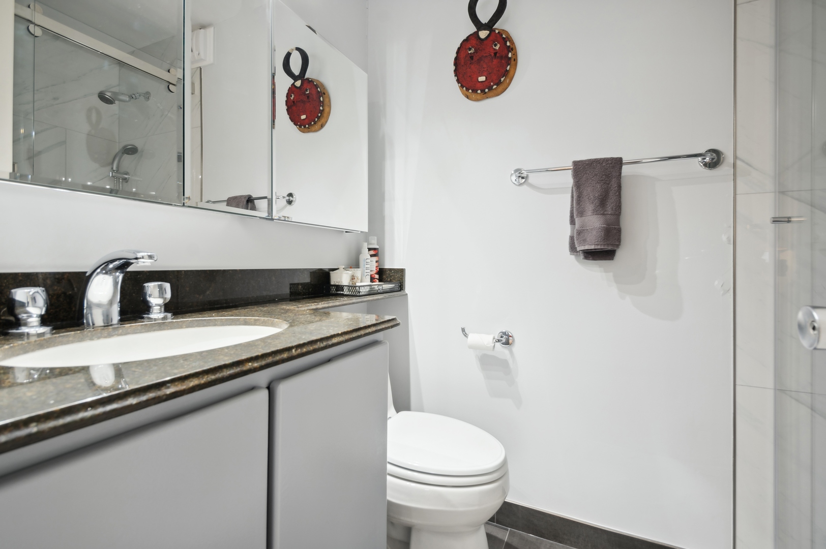 2626 N Lakeview Avenue Unit: 3812