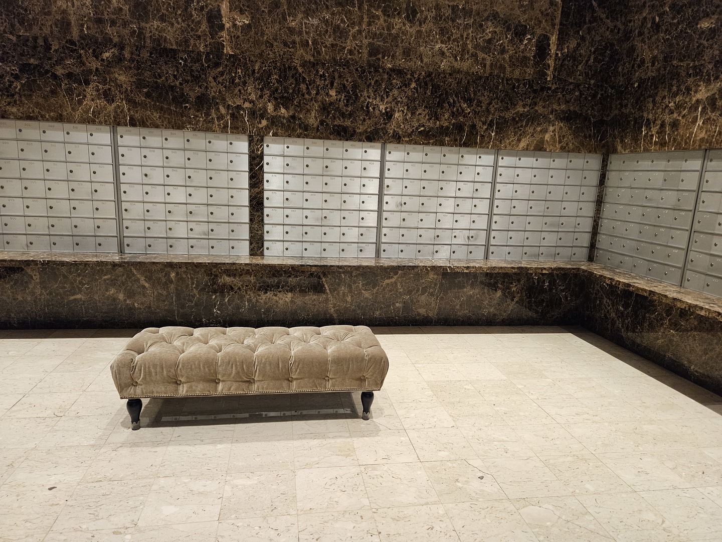 10 E Ontario Street Unit: 4703