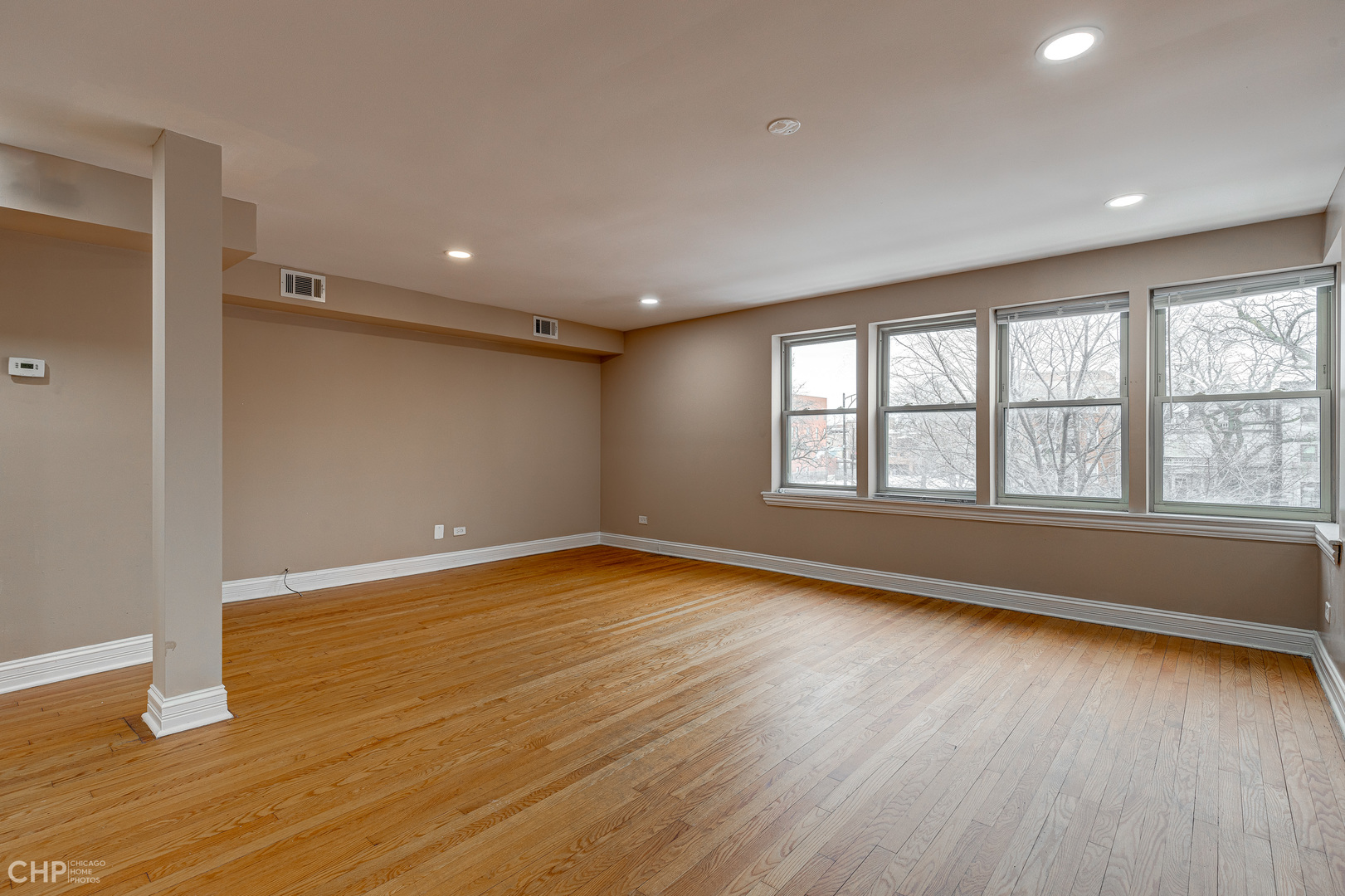 4938 S King Drive Unit: 2