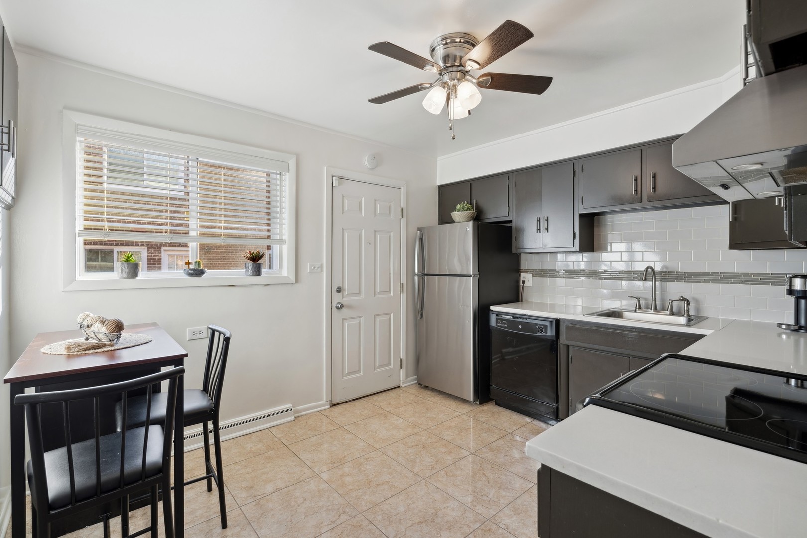 1813 W Norwood Street Unit: 1