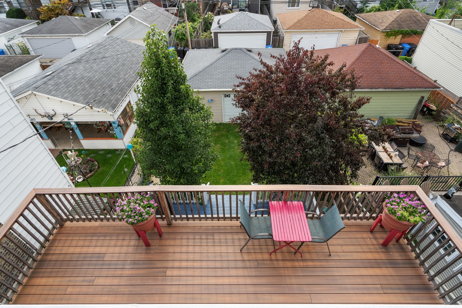 3840 N FRANCISCO Avenue