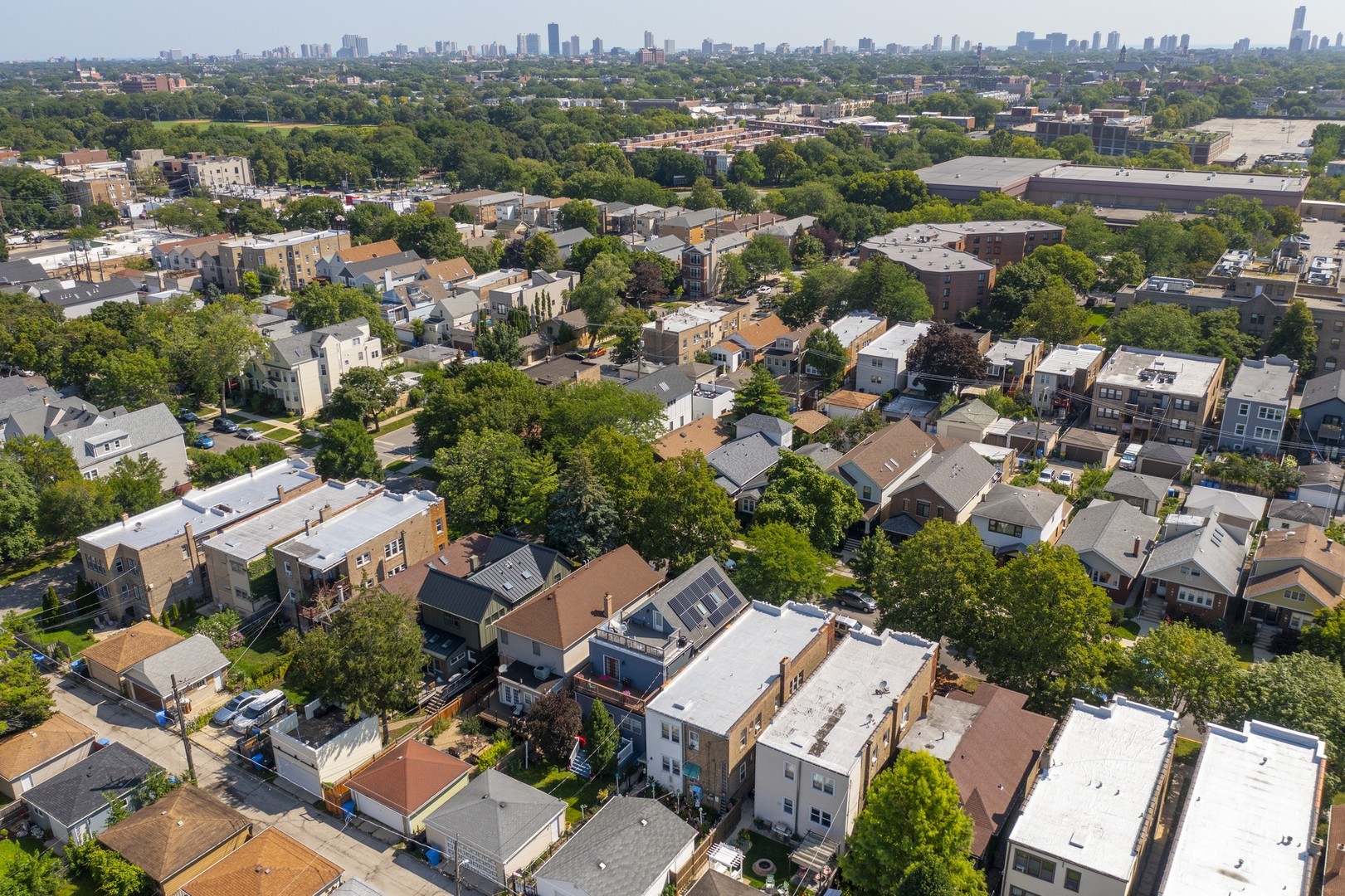 3840 N FRANCISCO Avenue