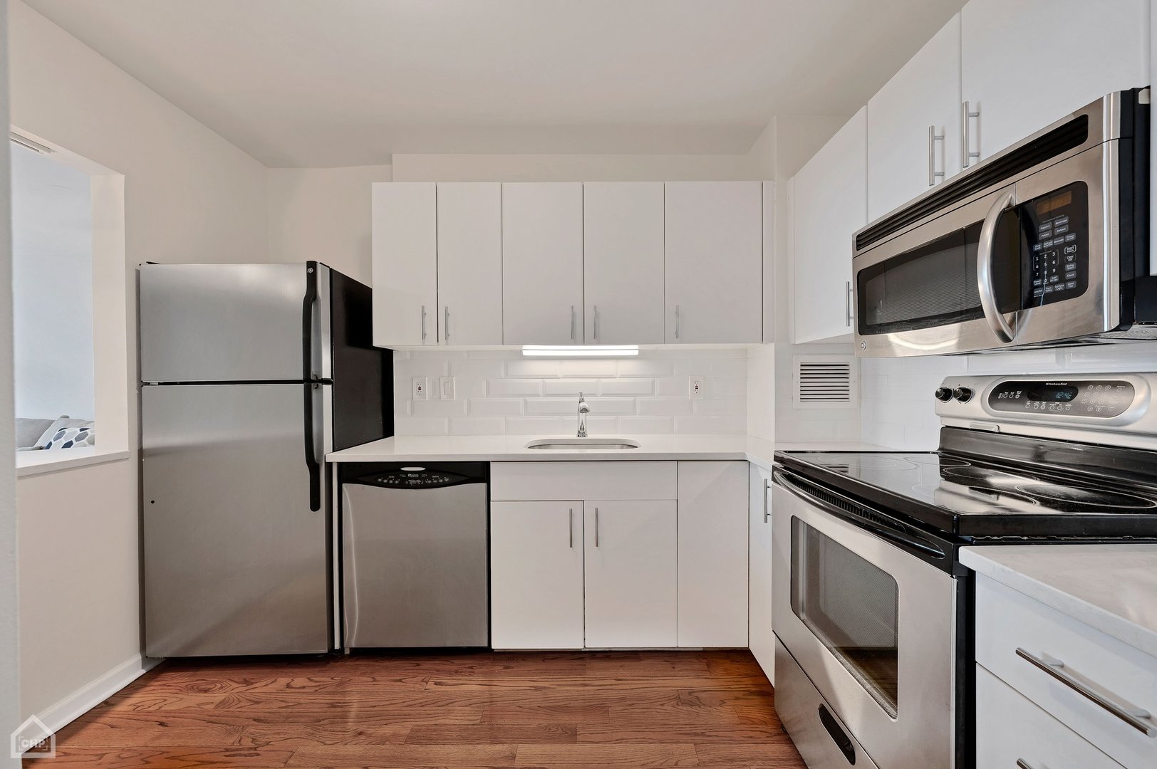 401 E ONTARIO Street Unit: 2503