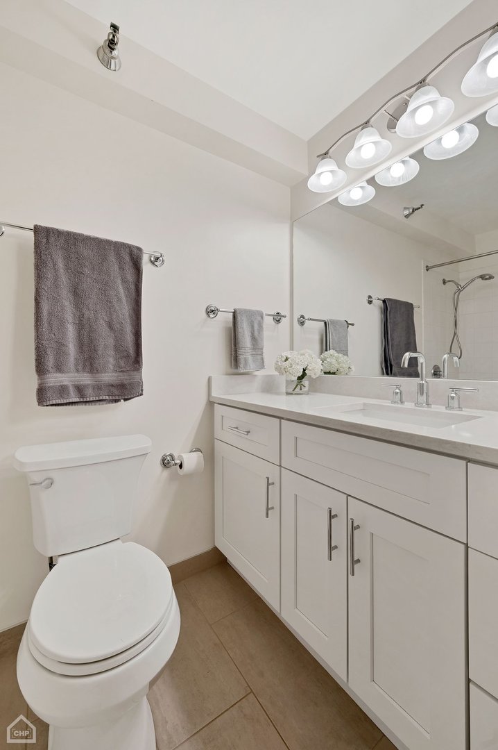 401 E ONTARIO Street Unit: 2503