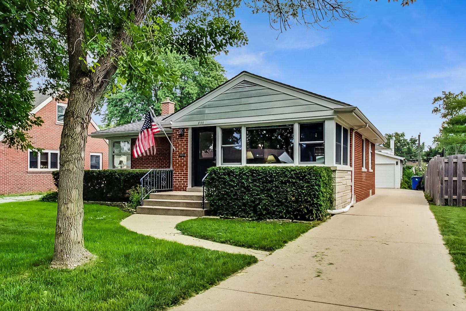 855 S Hillside Avenue