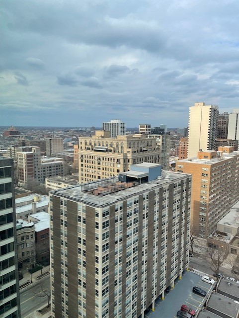 336 W Wellington Avenue Unit: 2302