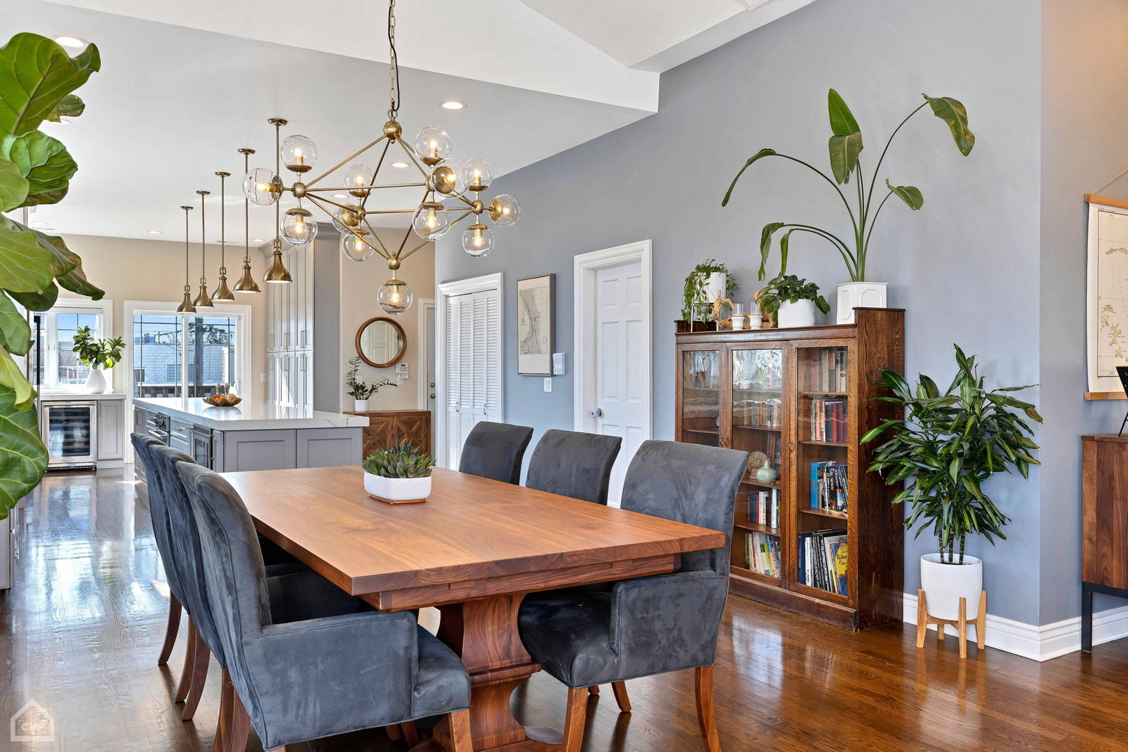 1901 W ARMITAGE Avenue Unit: 3