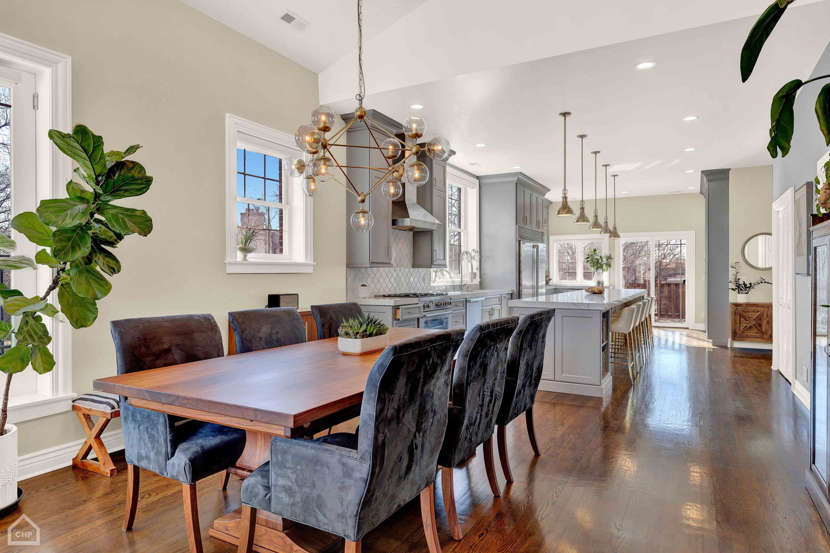 1901 W ARMITAGE Avenue Unit: 3