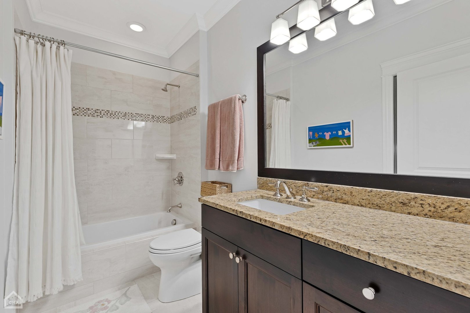 2242 N SEMINARY Avenue Unit: 1