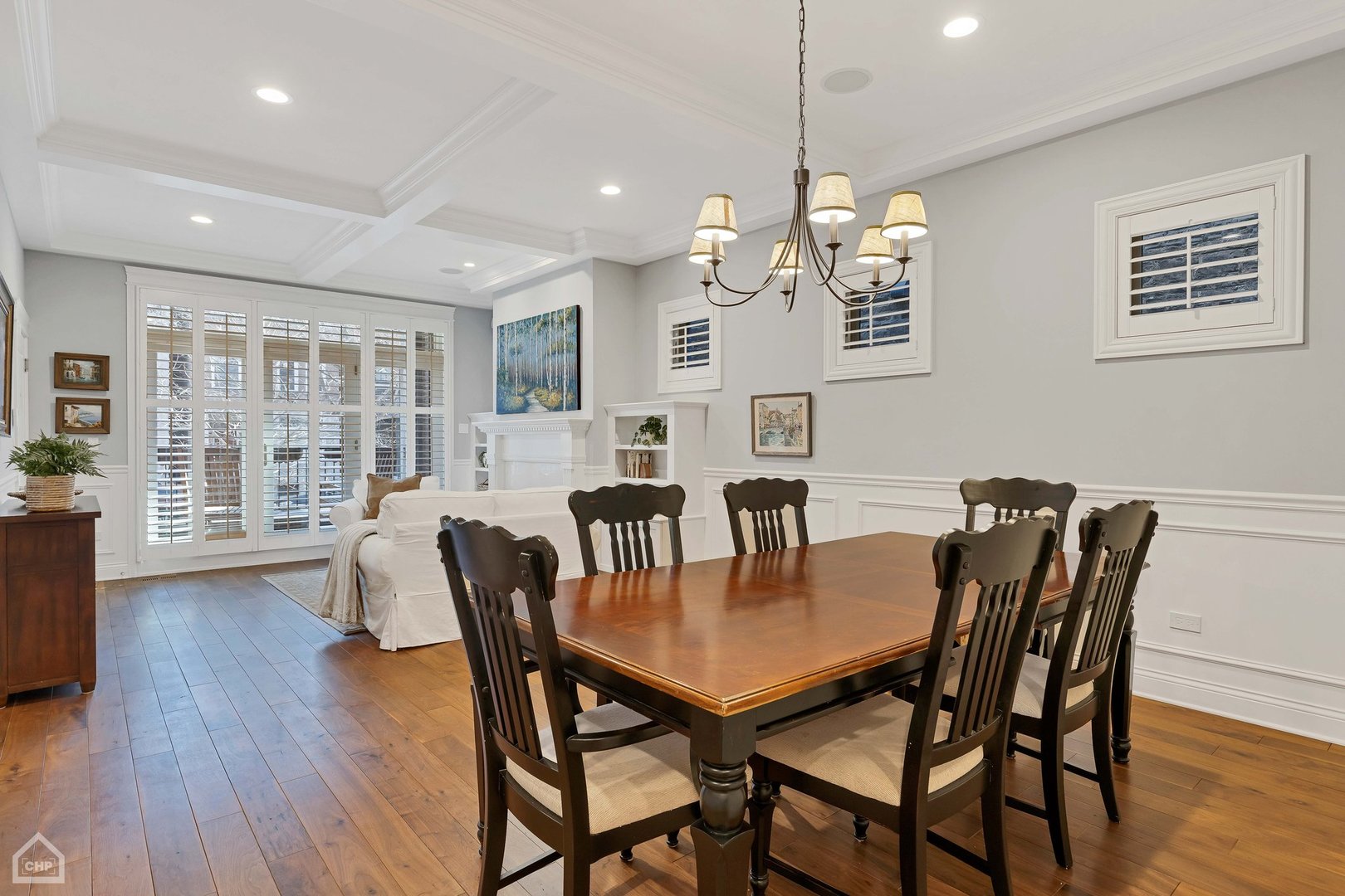 2242 N SEMINARY Avenue Unit: 1