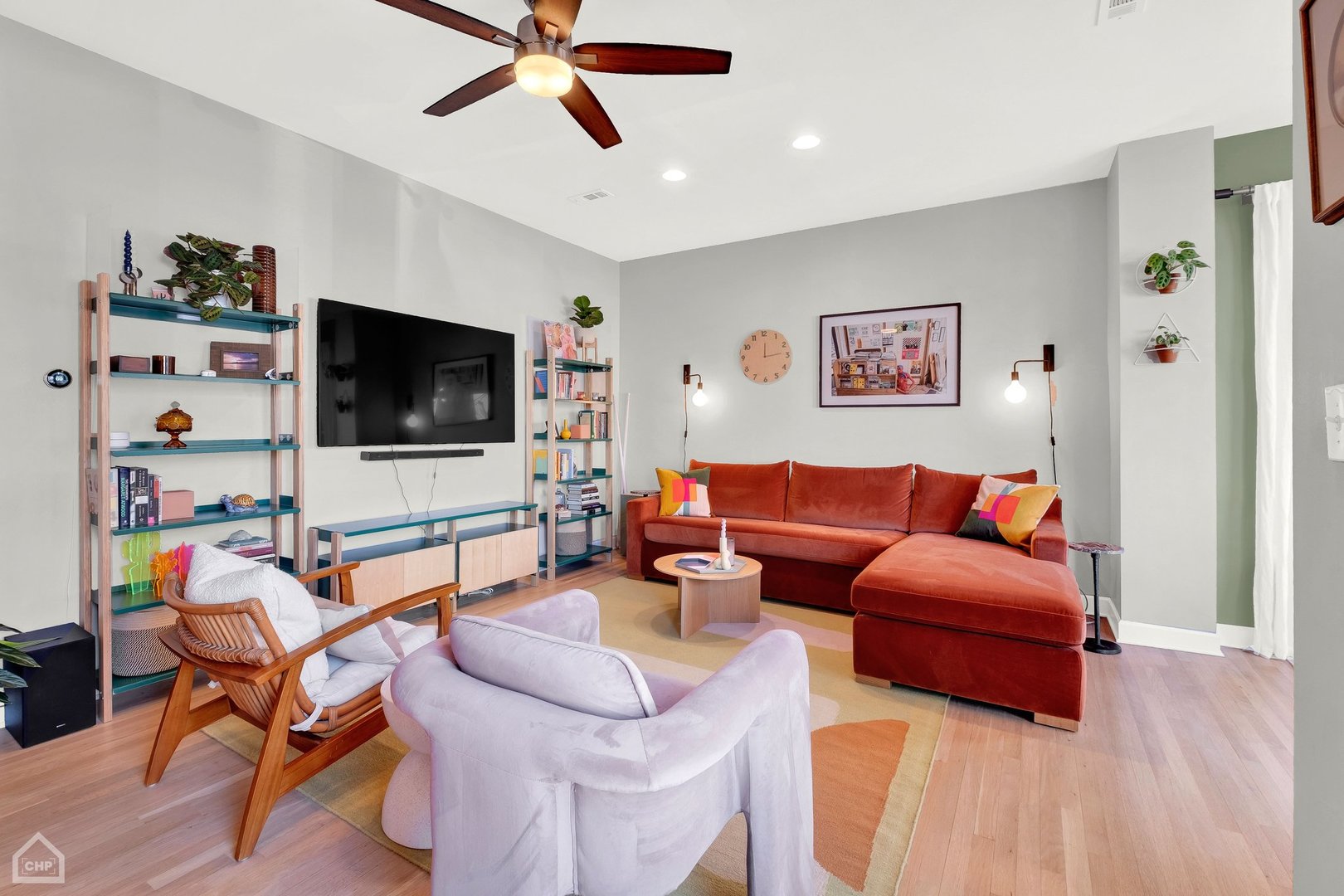 1317 W WINNEMAC Avenue Unit: 1