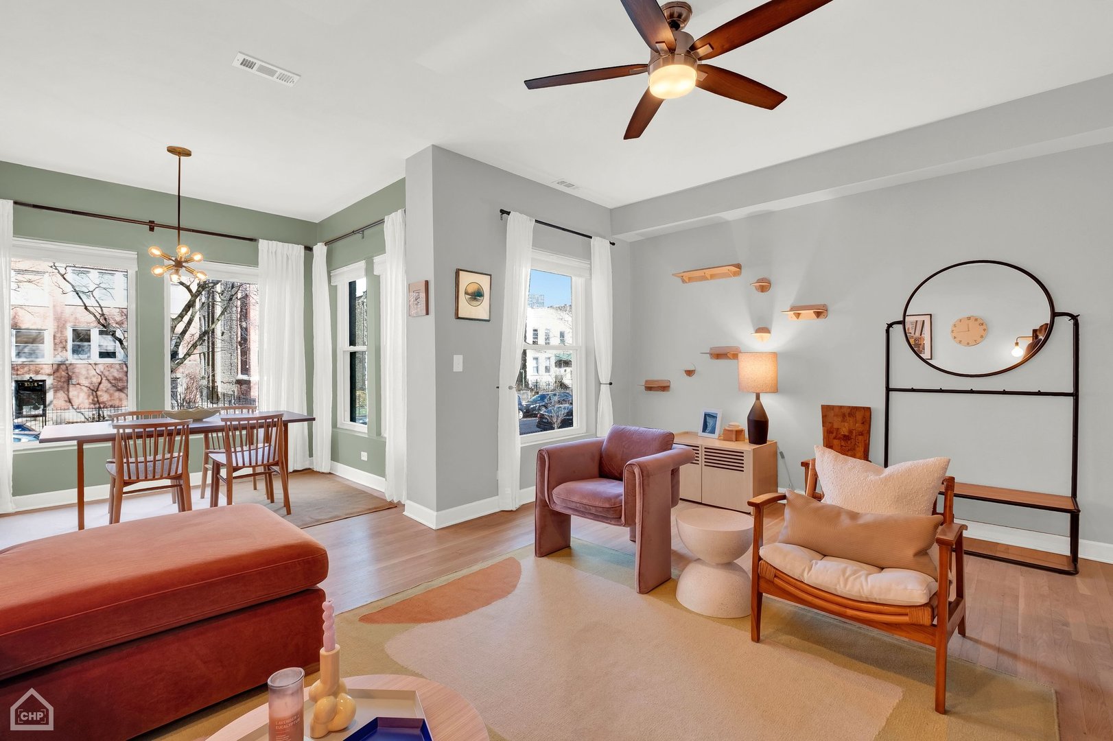 1317 W WINNEMAC Avenue Unit: 1