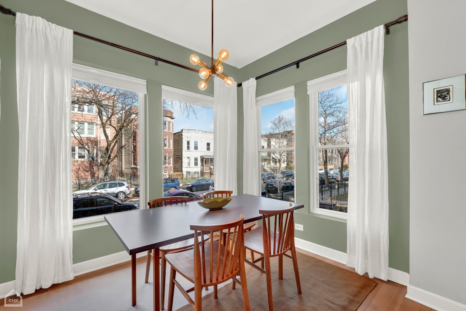 1317 W WINNEMAC Avenue Unit: 1