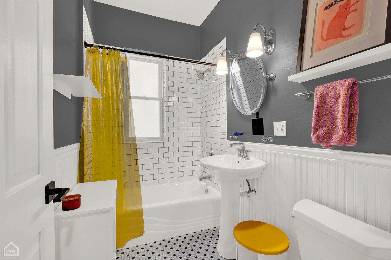 1317 W WINNEMAC Avenue Unit: 1